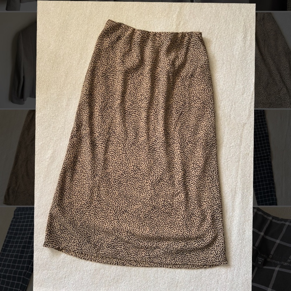 Tiny Spot Print Midi Skirt